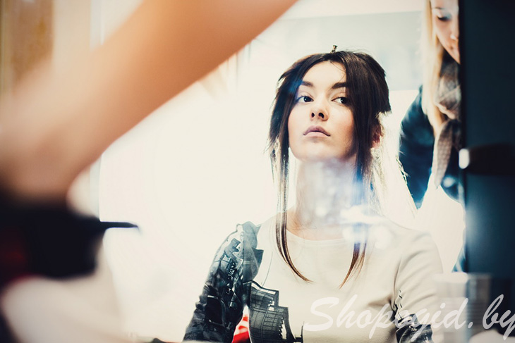 фотоотчет с показа сезона Осень-Зима 2015/16 fashion-брендов Coo Culte, PIPCHENKO и NAVY by Alexandra Zhuk в автоцентре Mercedes-Benz в Минске