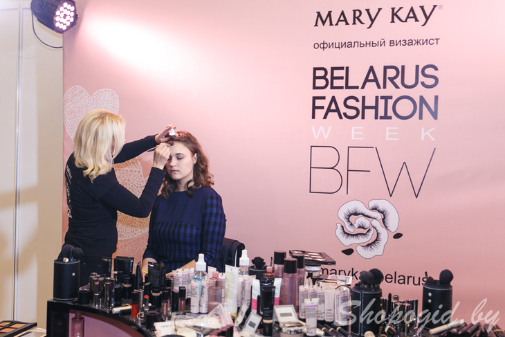 Основное расписание третьего дня Недели Моды Belarus Fashion Week 5 ноября 2016 - показы брендов Anna-Maria Eglit, FABRYAN, RIANI, T. Efremova, DAVIDOVA